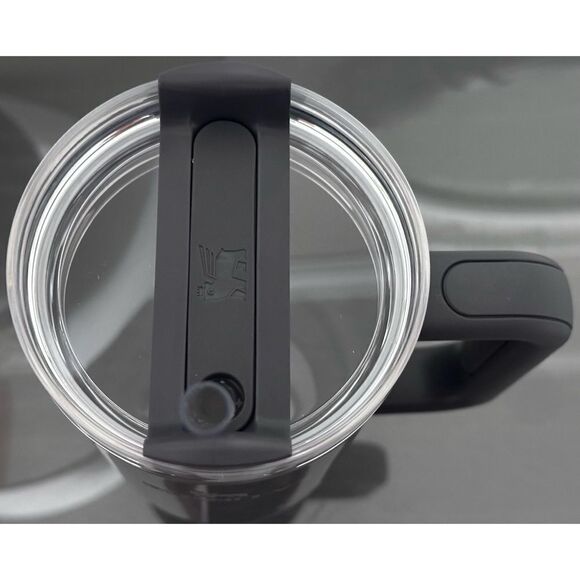 Stanley X e.l.f. Quencher H2.0 FlowState 40oz Tumbler, CRYSTAL‎ CLEAR NIGHT - Picture 3 of 4